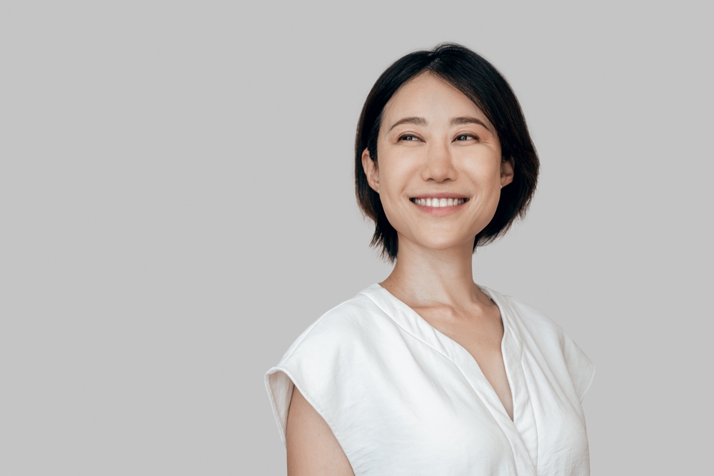 Smiling,Eastern,Middle,Age,Female,Entrepreneur,Ceo,Leader,Businesswoman,Isolated.
